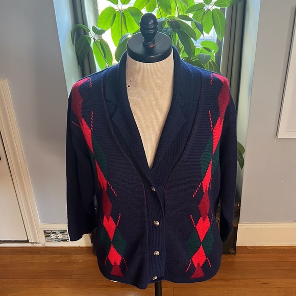 Pitlochry Wool Blend Cardigan Made in Scotland Navy Green Plaid Size Large - Picture 4 of 15